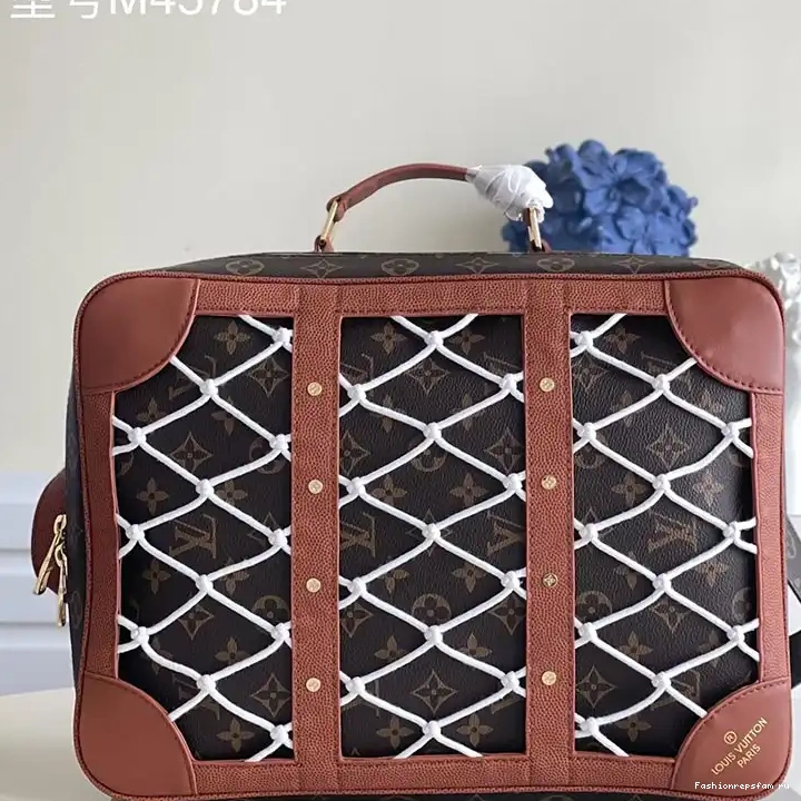 Fashionrepsfam ru 2107YA0078 LV Bags 0703